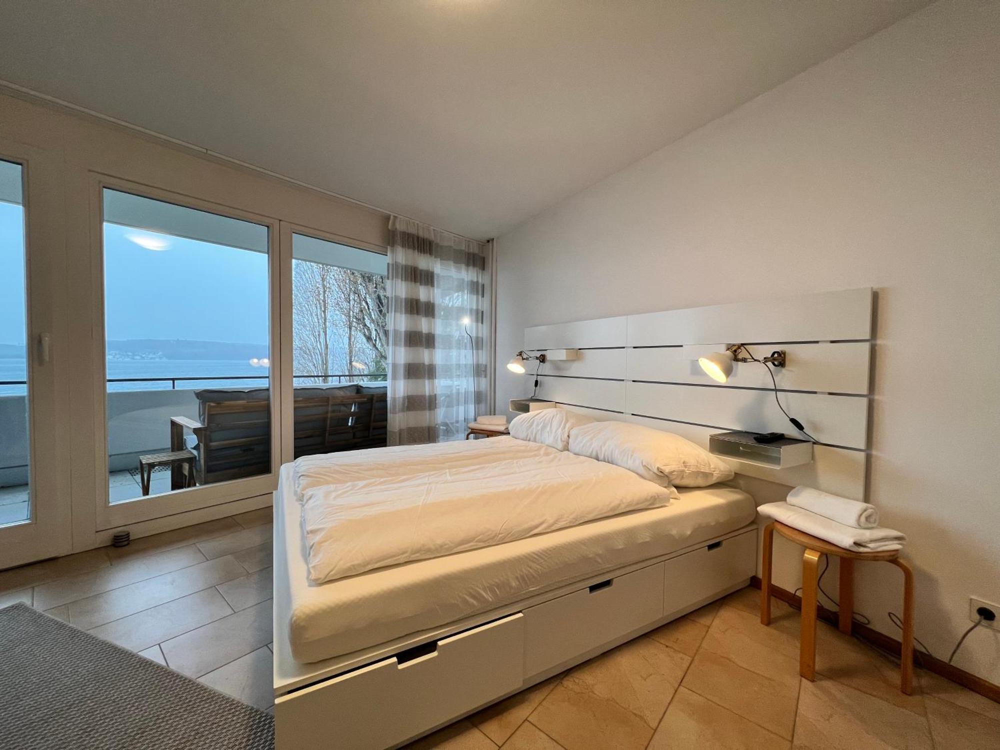 Kleines Seeapartment อูเบอร์ลิงเงน ภายนอก รูปภาพ
